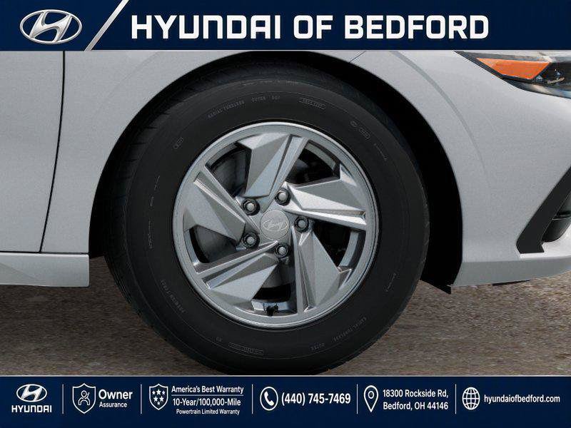 New 2026 Hyundai Elantra SE FWD image 9