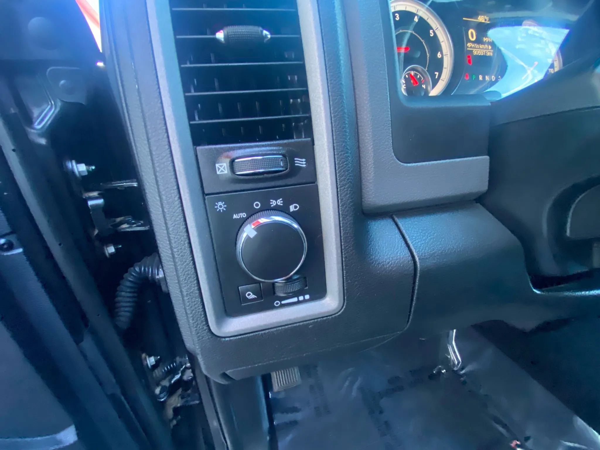 Used 2015 RAM 1500 Tradesman w/ Popular Equipment Group image 14