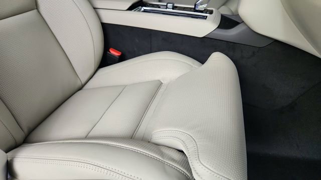 New 2026 Volvo XC90 T8 Ultra w/ Protection Package Premier AWD/4WD image 41