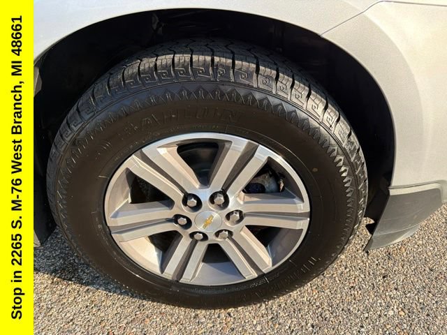 Used 2017 Chevrolet Traverse LT FWD image 8