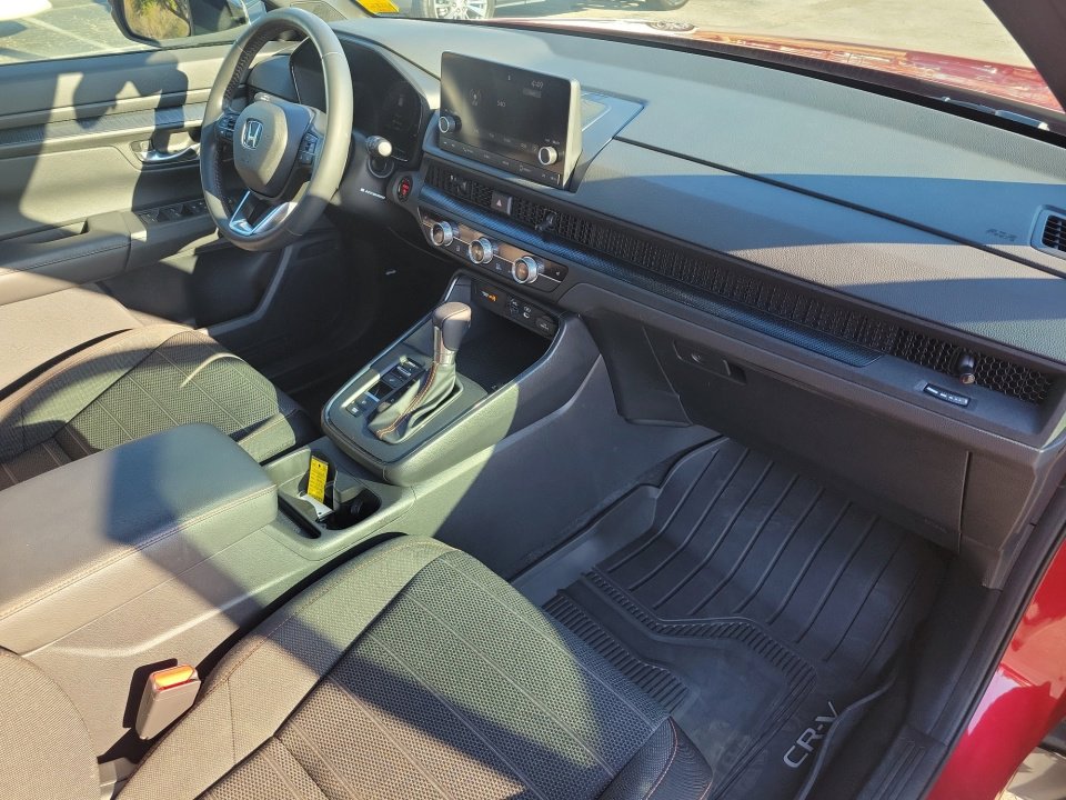 Used 2023 Honda CR-V Sport image 30