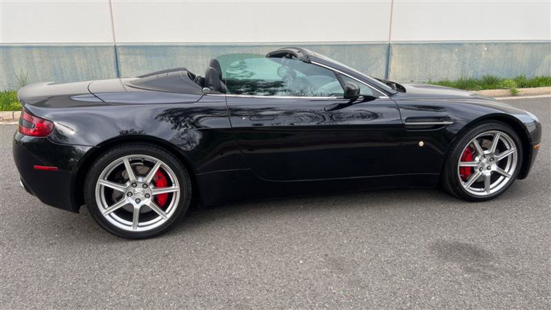 Used 2008 Aston Martin V8 Vantage Roadster RWD image 60
