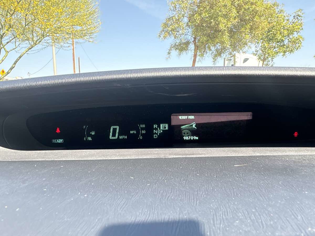 Used 2012 Toyota Prius Four w/ Deluxe Solar Roof Pkg FWD image 23