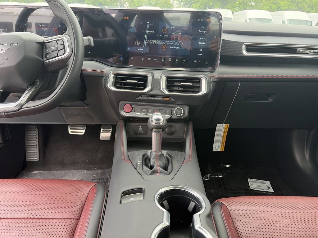 Used 2025 Ford Mustang Premium RWD image 16