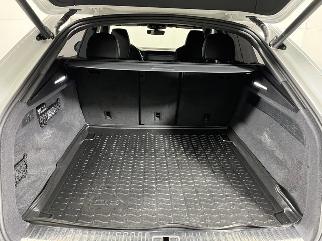 Used 2023 Audi SQ8 Prestige image 23