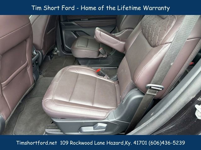 Used 2025 Ford Explorer Platinum w/ LUX Leather Package AWD/4WD image 10