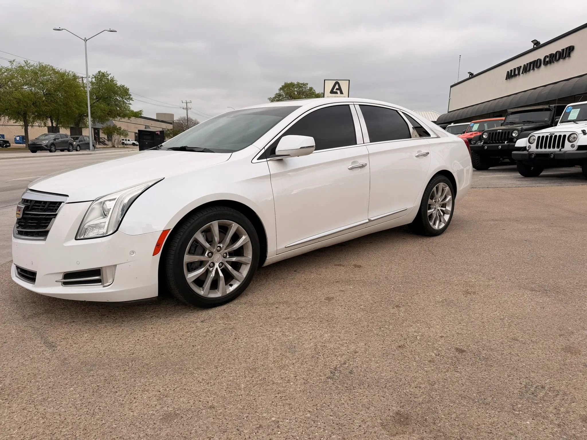 Used 2016 Cadillac XTS Premium