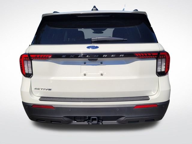 Certified 2025 Ford Explorer Active image 8