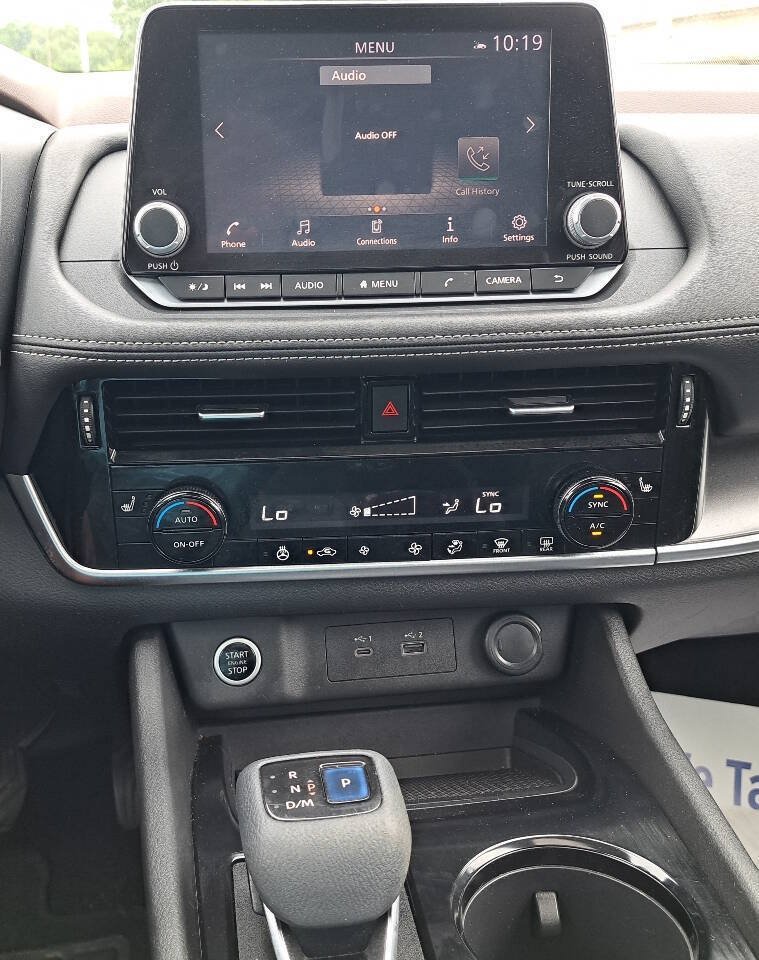 Used 2021 Nissan Rogue SV w/ Premium Package AWD/4WD image 11
