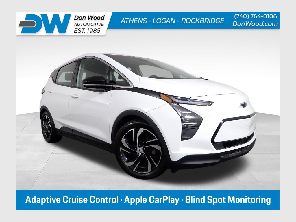 Used 2022 Chevrolet Bolt LT w/ Infotainment Package FWD image 1