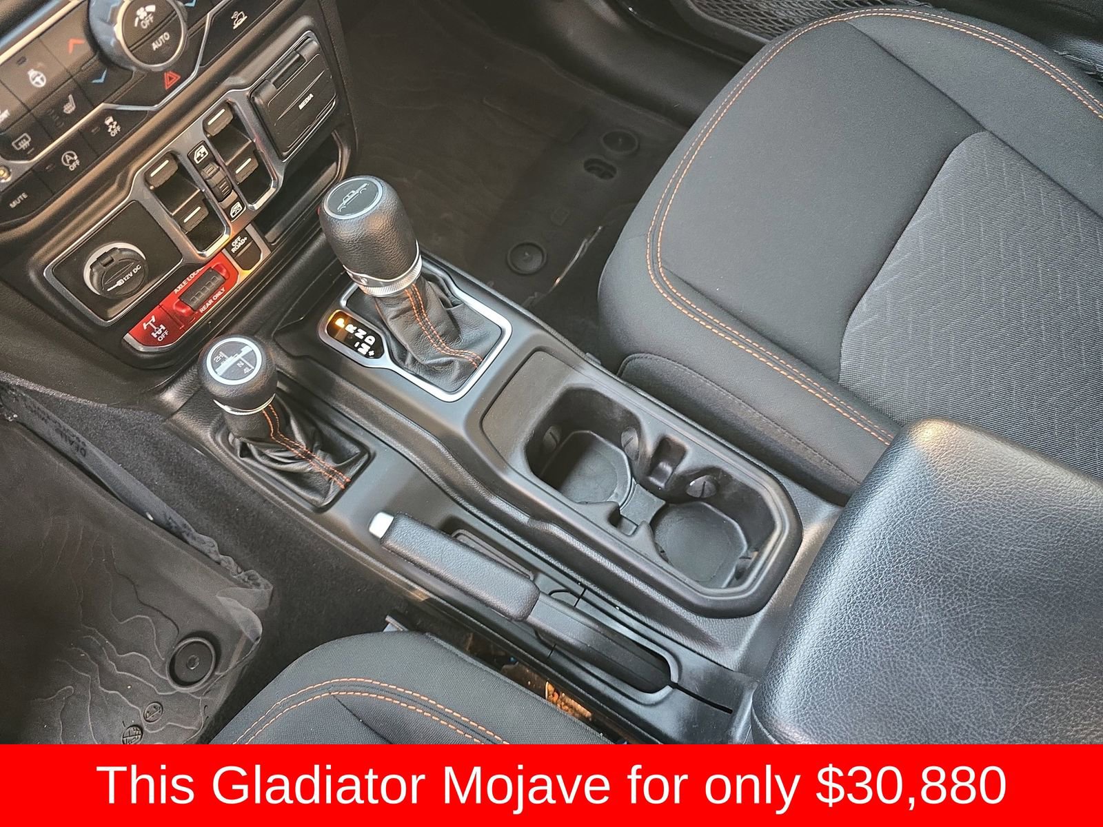 Used 2022 Jeep Gladiator Mojave w/ Cold Weather Group image 33