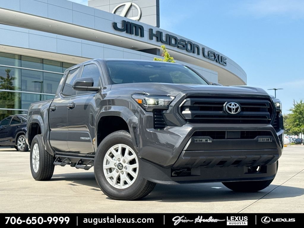 Used 2025 Toyota Tacoma SR5 AWD/4WD image 1