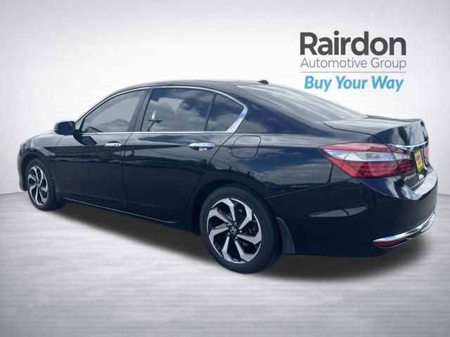 Used 2017 Honda Accord EX image 5