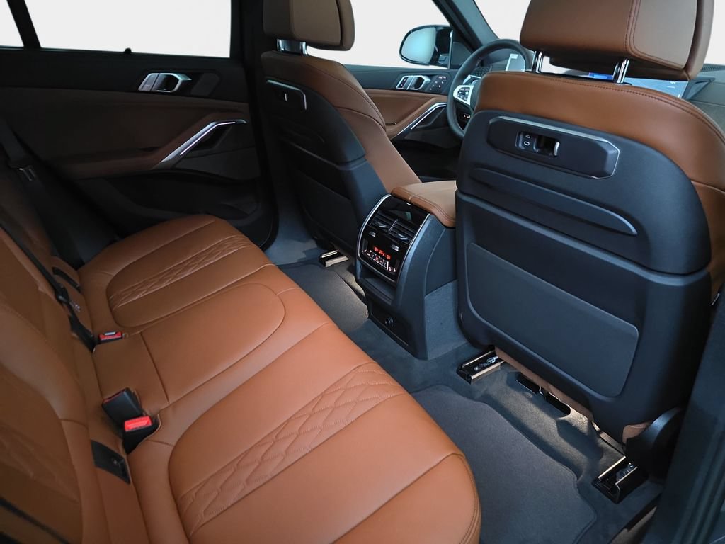 New 2027 BMW X6 M60i AWD/4WD image 11