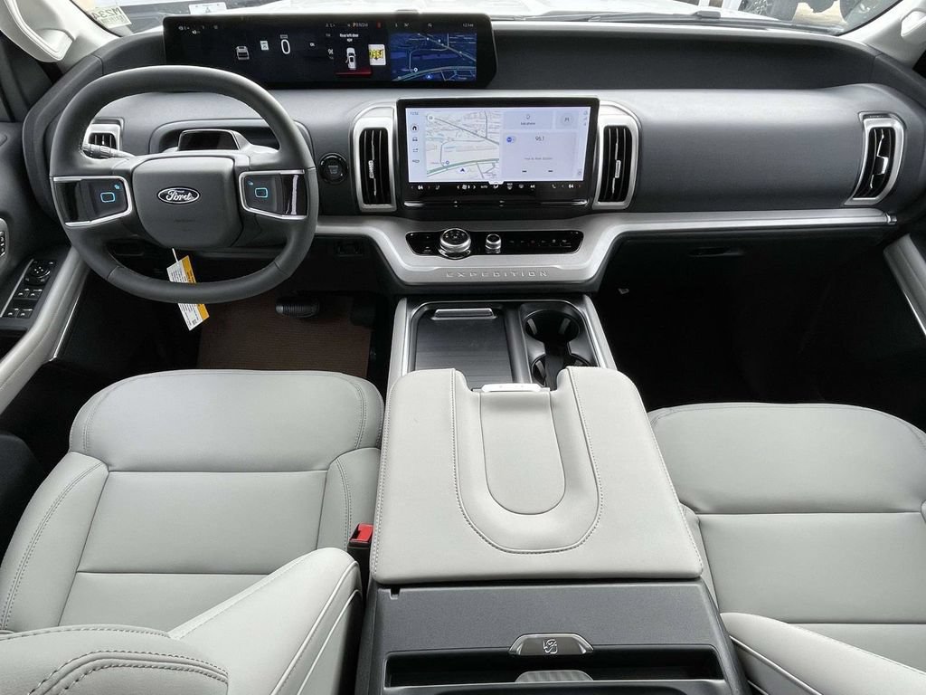 New 2026 Ford Expedition Active RWD image 11