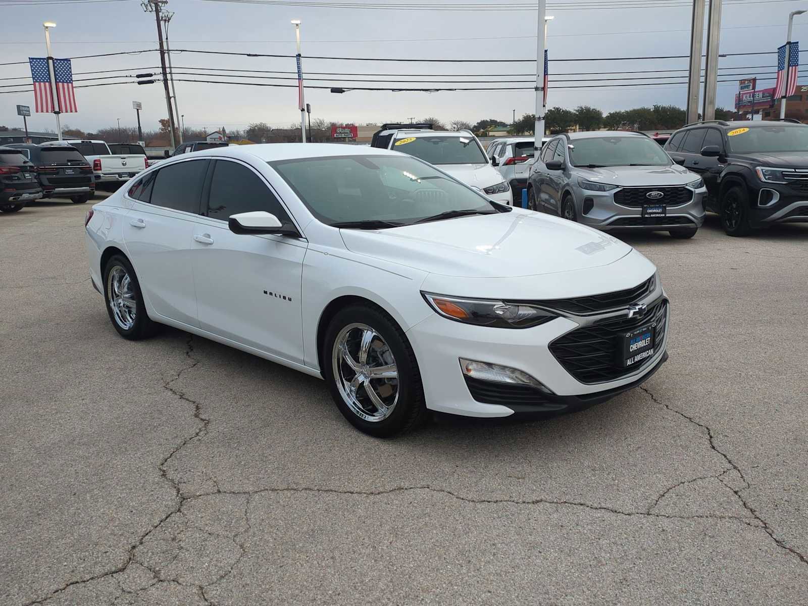 Used 2022 Chevrolet Malibu LT w/ Sport Edition image 2