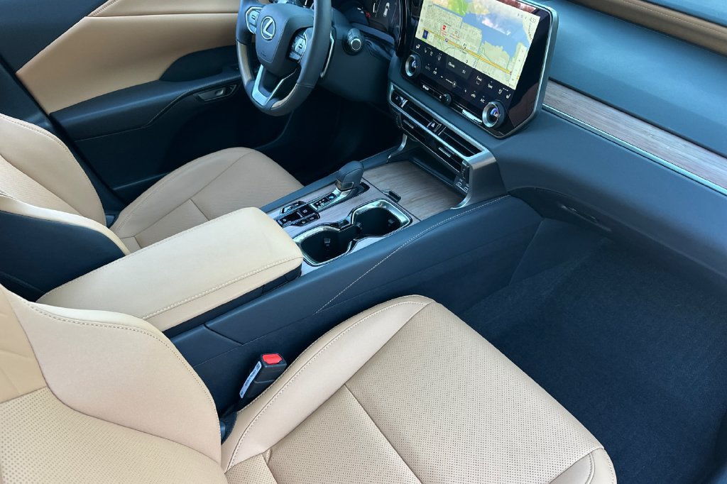 Used 2026 Lexus RX 350 Premium w/ Convenience Package AWD/4WD image 18