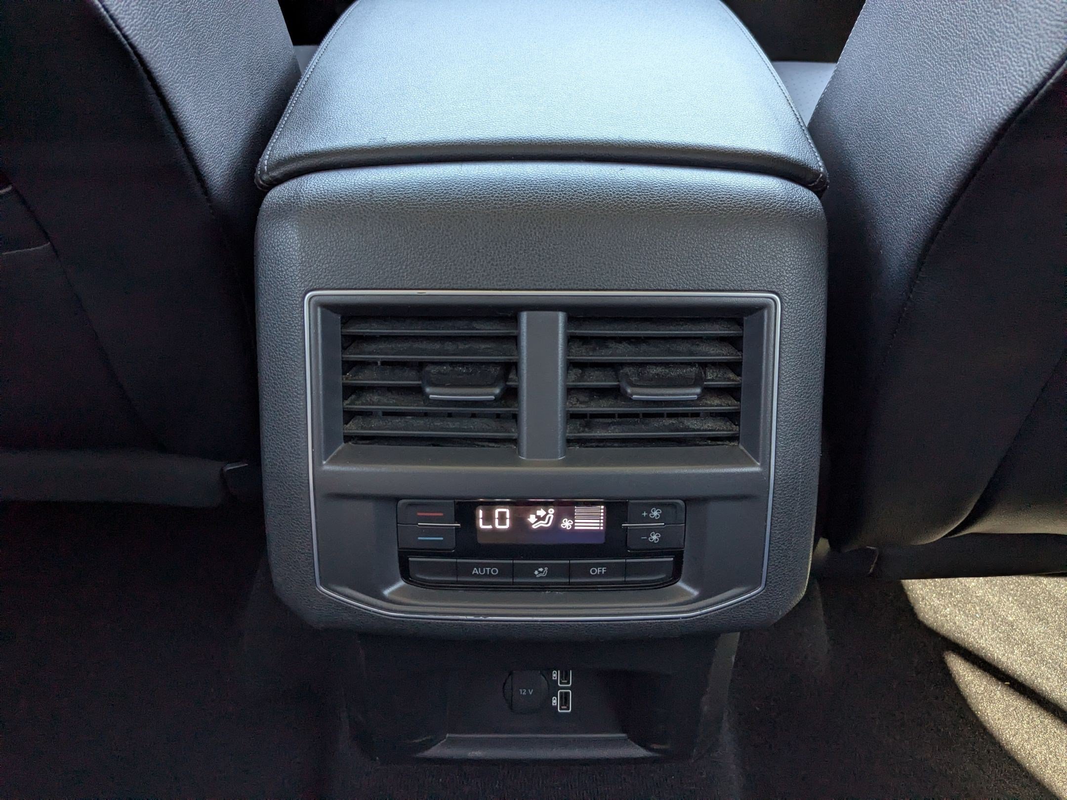 Used 2019 Volkswagen Atlas SE w/ Towing Package AWD/4WD image 25
