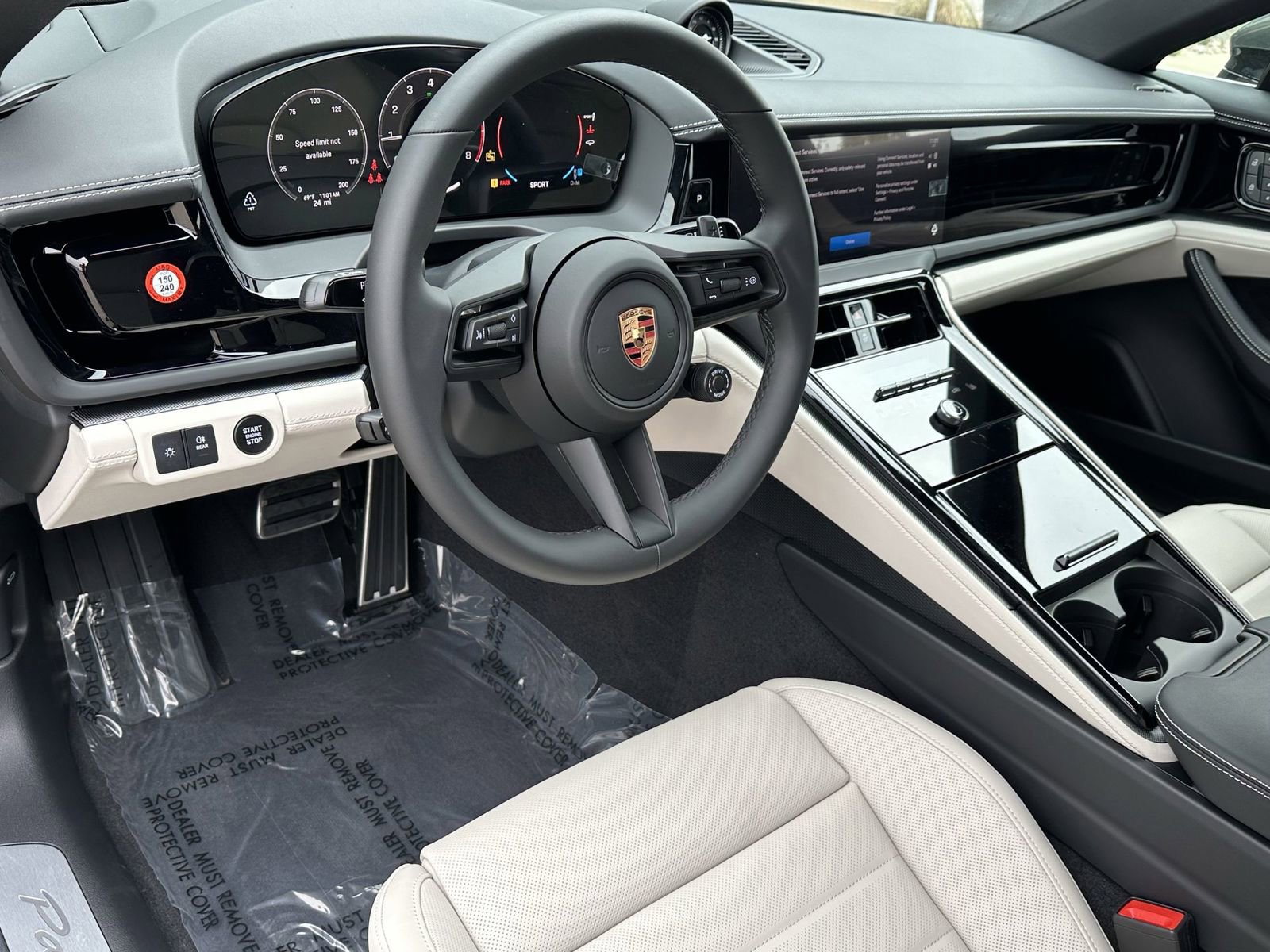 New 2026 Porsche Panamera 4 image 4