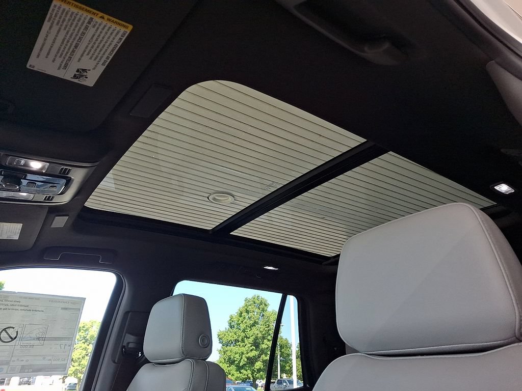 New 2026 Chevrolet Tahoe Z71 w/ Comfort Package AWD/4WD image 11