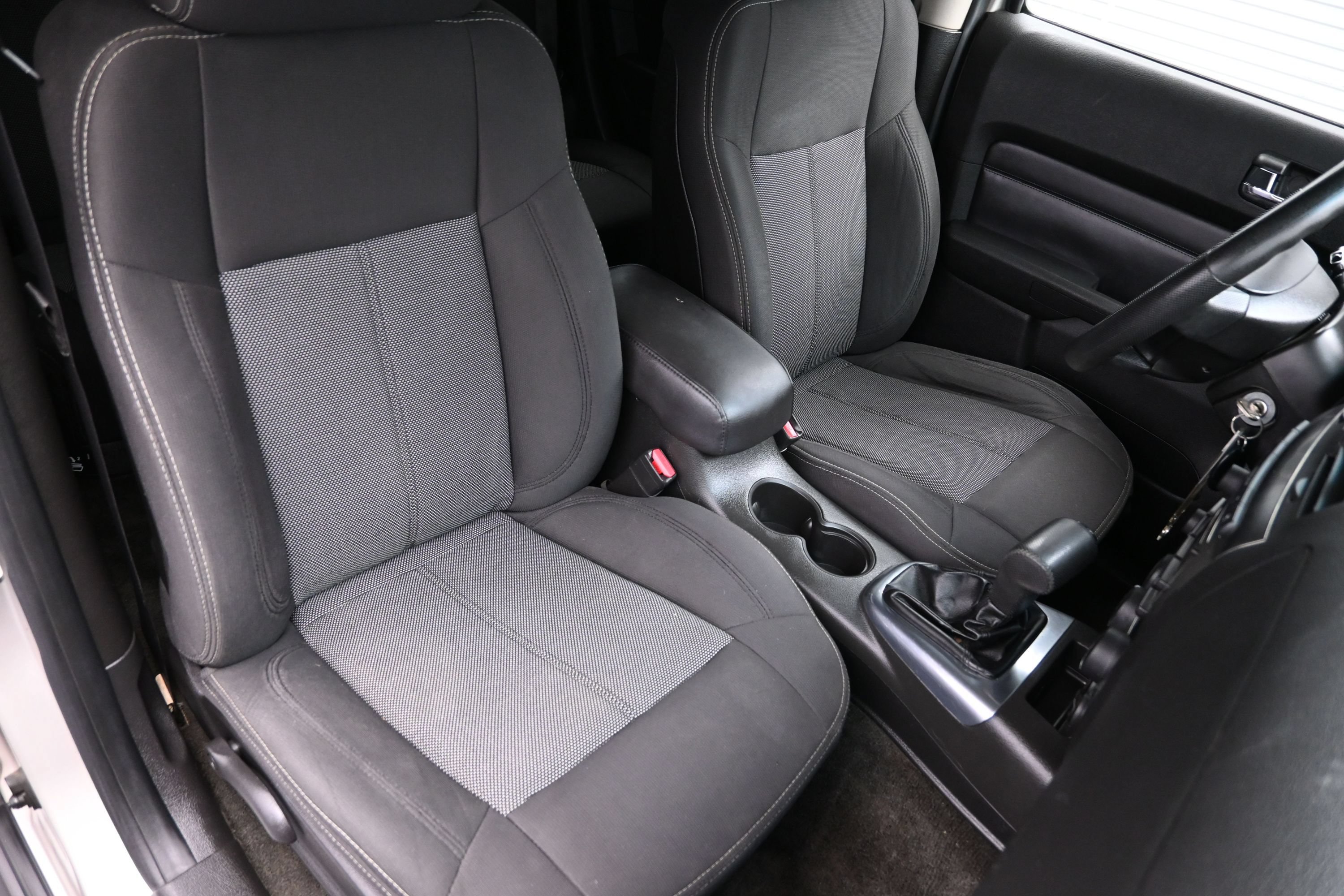 Used 2007 HUMMER H3 AWD/4WD image 35