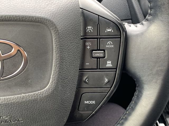 Used 2023 Toyota Prius LE image 28