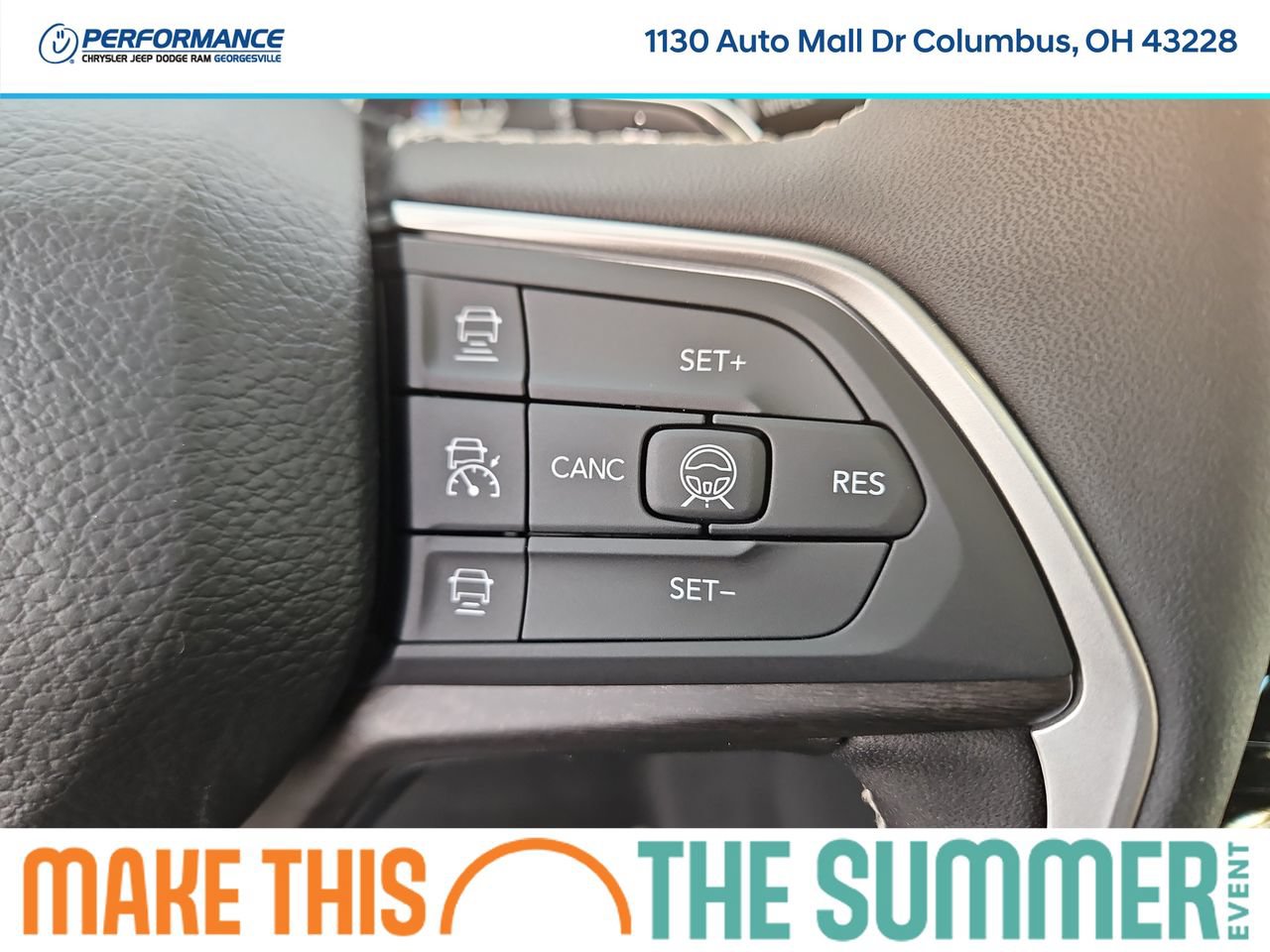 New 2026 Jeep Grand Cherokee Limited w/ Limited Altitude Package AWD/4WD image 29