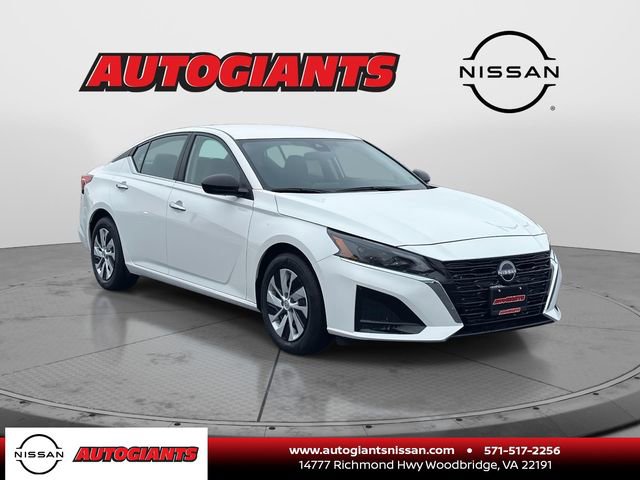 Certified 2025 Nissan Altima 2.5 S image 1