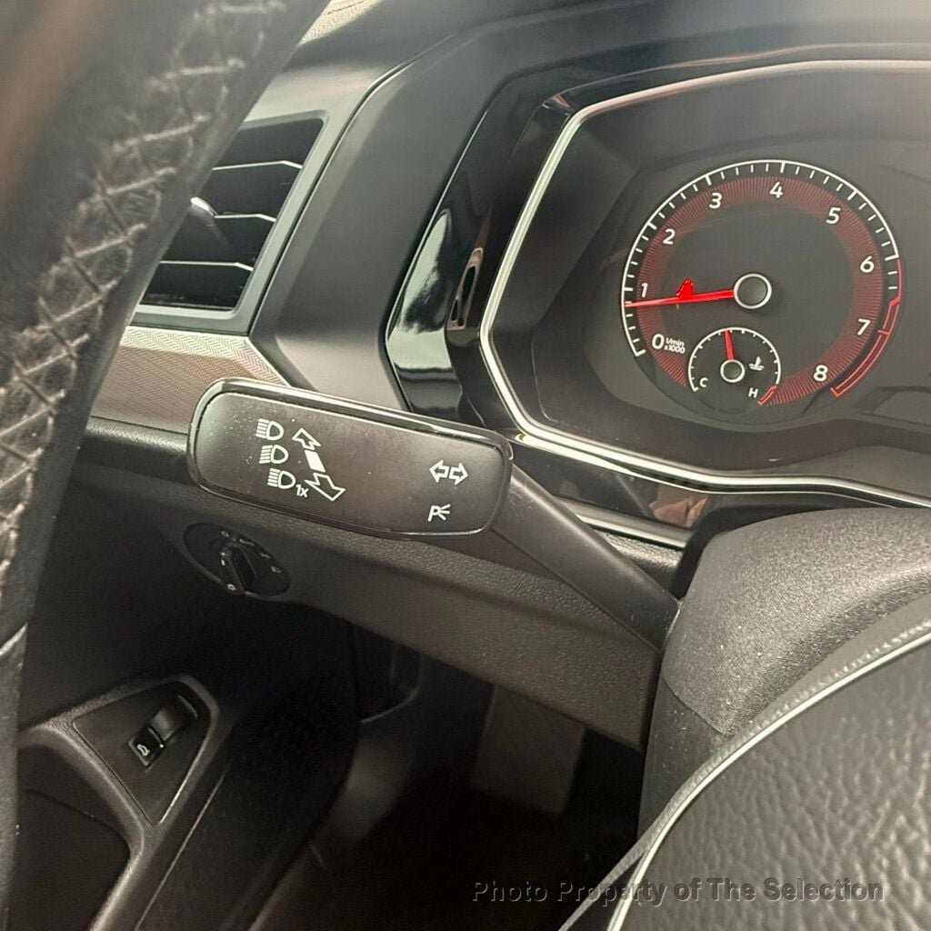 Used 2019 Volkswagen Jetta SE FWD image 26