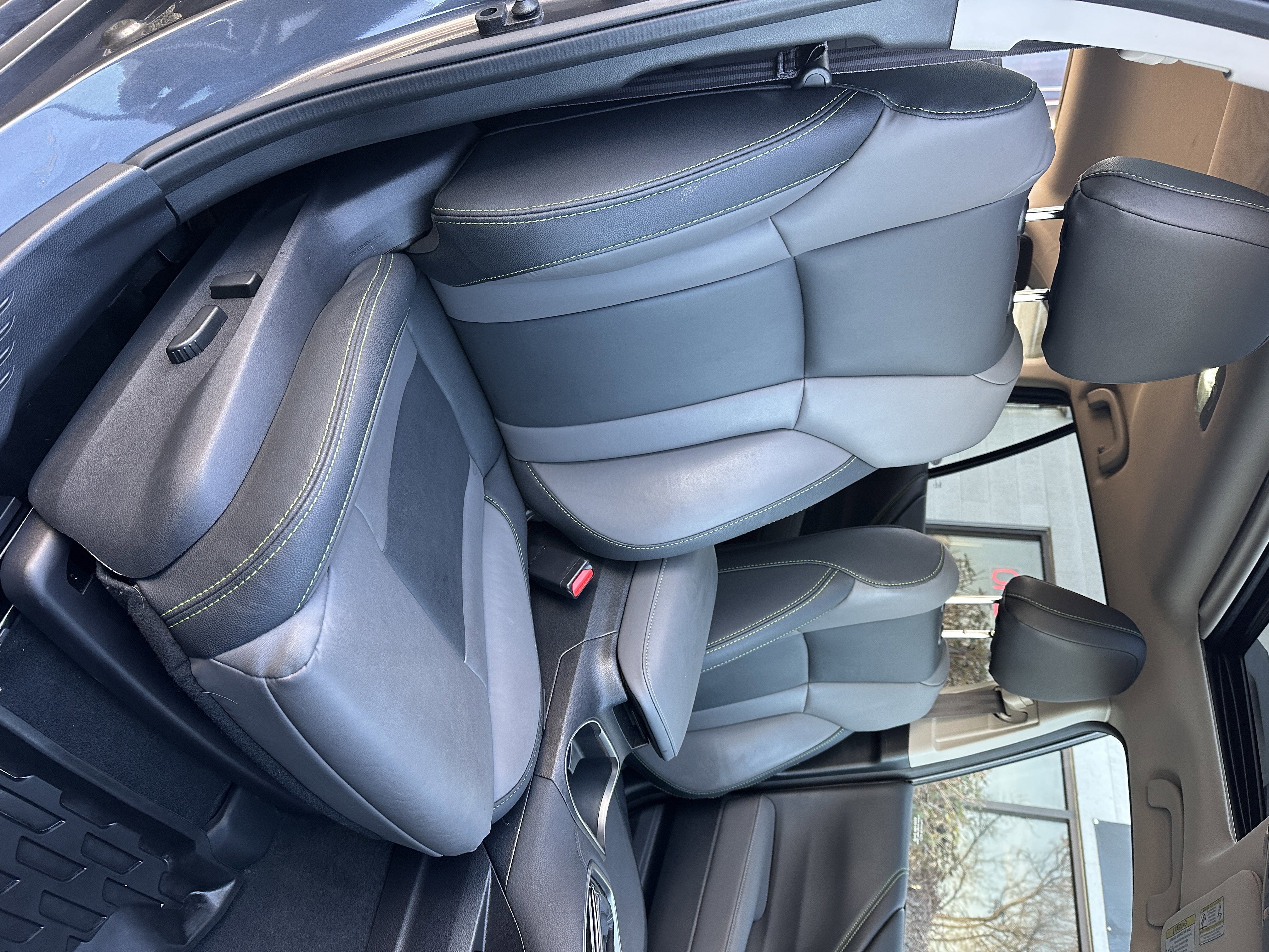 Used 2022 Subaru Outback Onyx Edition XT w/ Popular Package #2 image 23