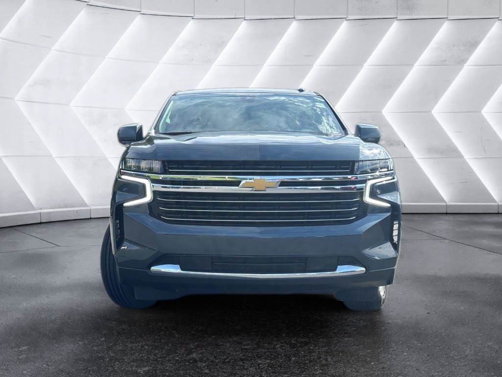 Used 2021 Chevrolet Suburban LT AWD/4WD image 2