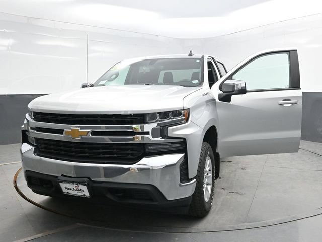 Used 2020 Chevrolet Silverado 1500 LT w/ Bed Protection Package AWD/4WD image 2