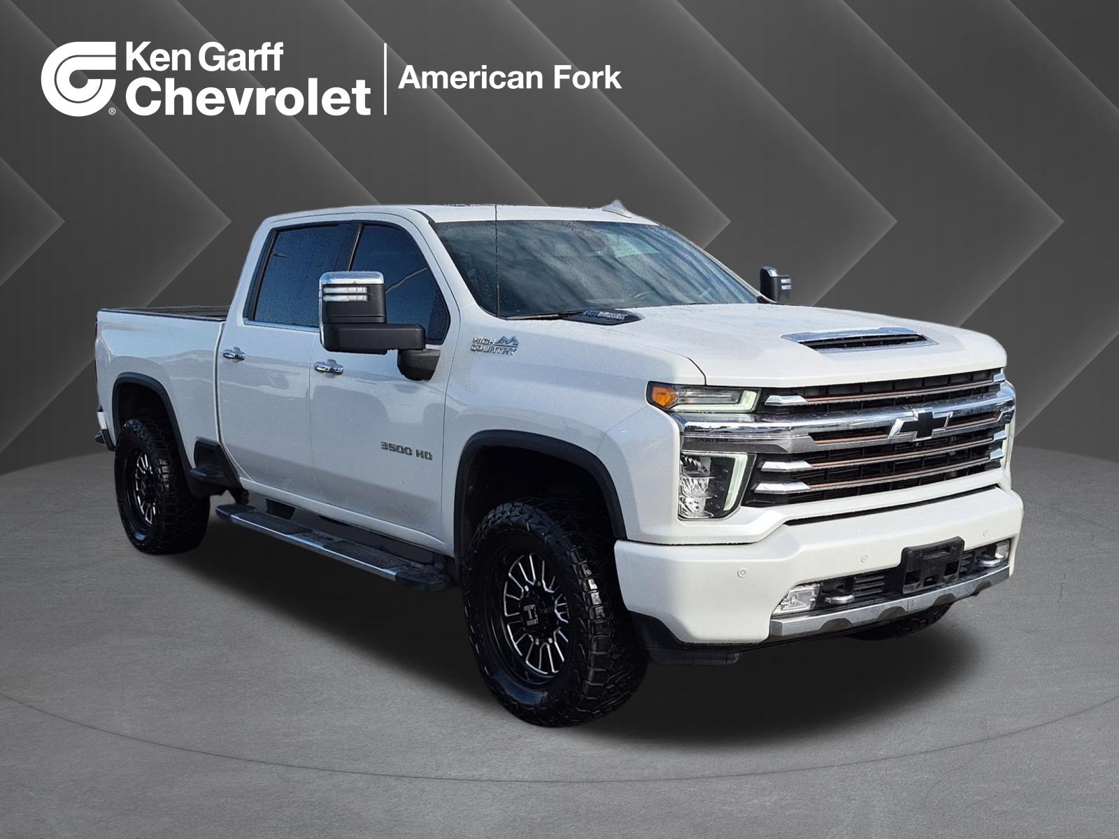 Used 2023 Chevrolet Silverado 3500 High Country w/ Safety Package II AWD/4WD image 1
