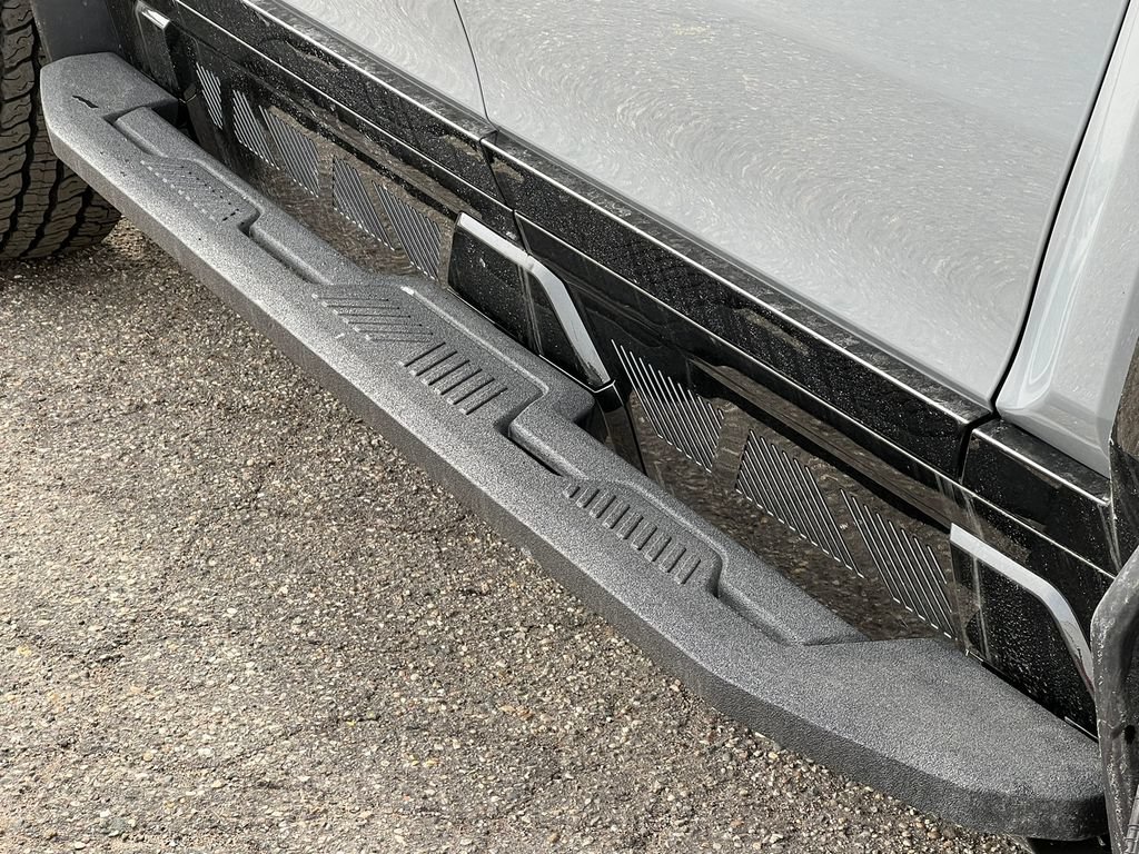 New 2025 GMC Hummer EV 2X AWD/4WD image 9