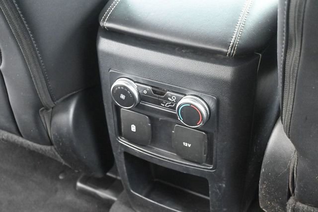 Used 2021 Ford Explorer XLT w/ Equipment Group 202A RWD image 32