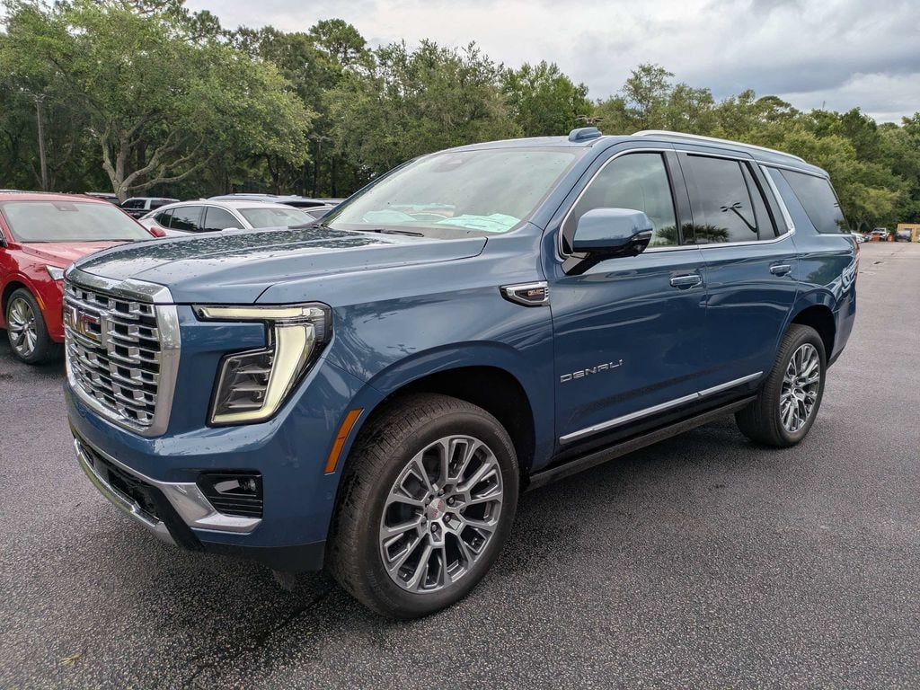 New 2026 GMC Yukon Denali w/ Denali Reserve Package AWD/4WD image 8