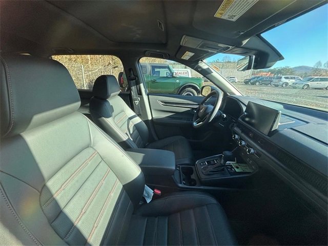 Used 2025 Honda CR-V Sport-L image 11