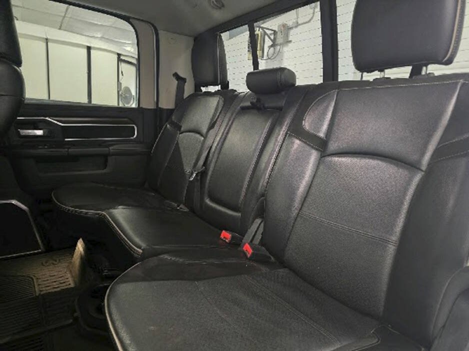 Used 2023 RAM 2500 Laramie AWD/4WD image 19
