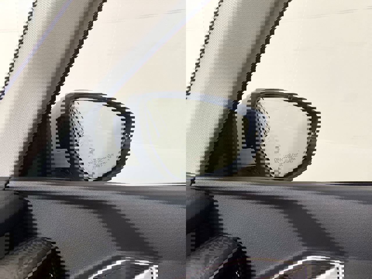 Certified 2022 Audi e-tron Premium Plus w/ Premium Plus Package image 11