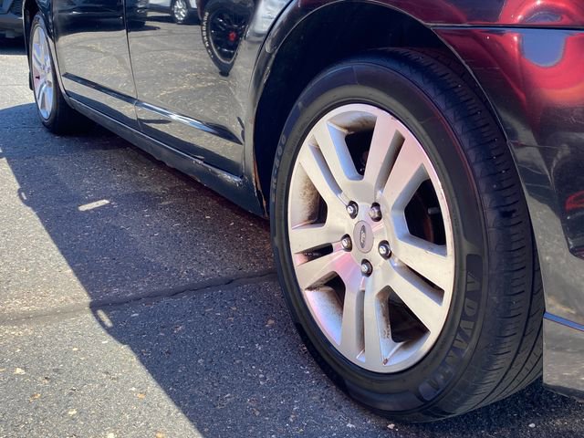 Used 2010 Ford Fusion SEL FWD image 13
