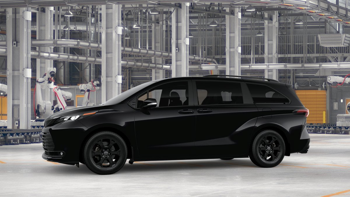 New 2026 Toyota Sienna XLE Woodland Edition AWD/4WD image 3