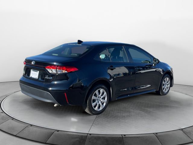 Used 2023 Toyota Corolla LE image 5