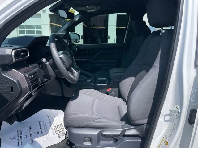 Used 2026 Toyota Tacoma SR5 AWD/4WD image 19