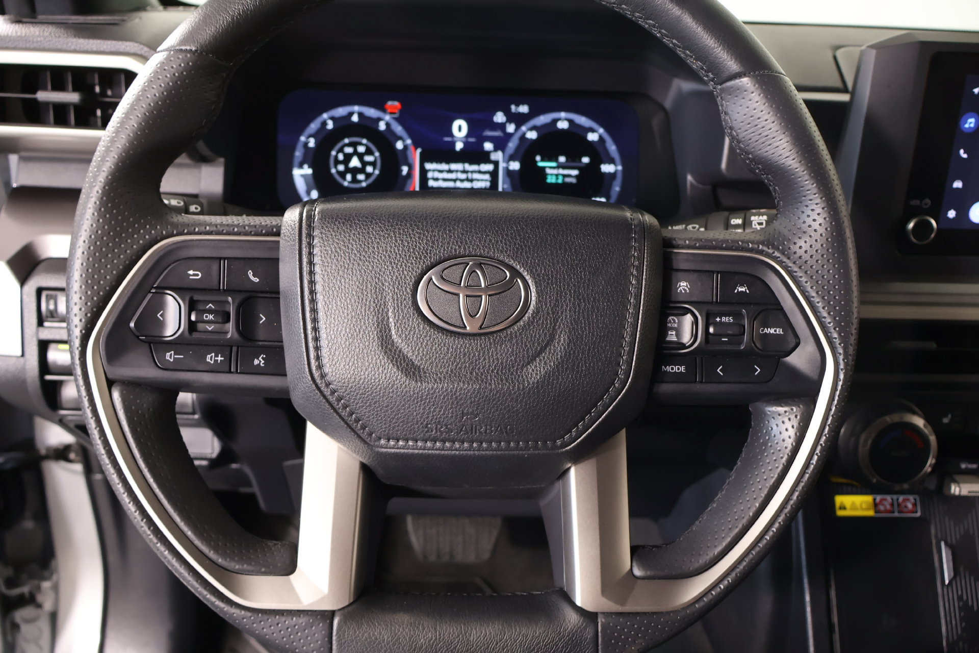 Used 2025 Toyota 4Runner TRD Off-Road AWD/4WD image 3