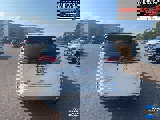 Used 2024 Ford Edge Titanium w/ Titanium Elite Package image 5