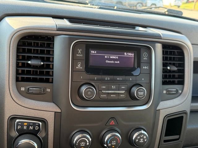 Used 2018 RAM 1500 Express image 21