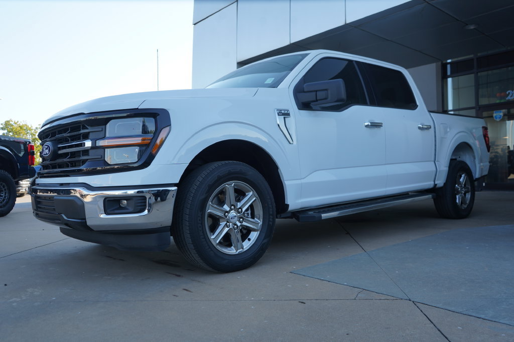 Certified 2025 Ford F150 XLT w/ Equipment Group 301A Standard RWD image 5