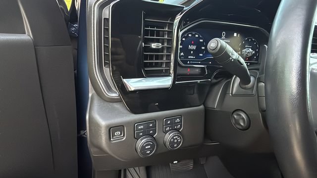 Used 2022 Chevrolet Silverado 1500 LTZ AWD/4WD image 21