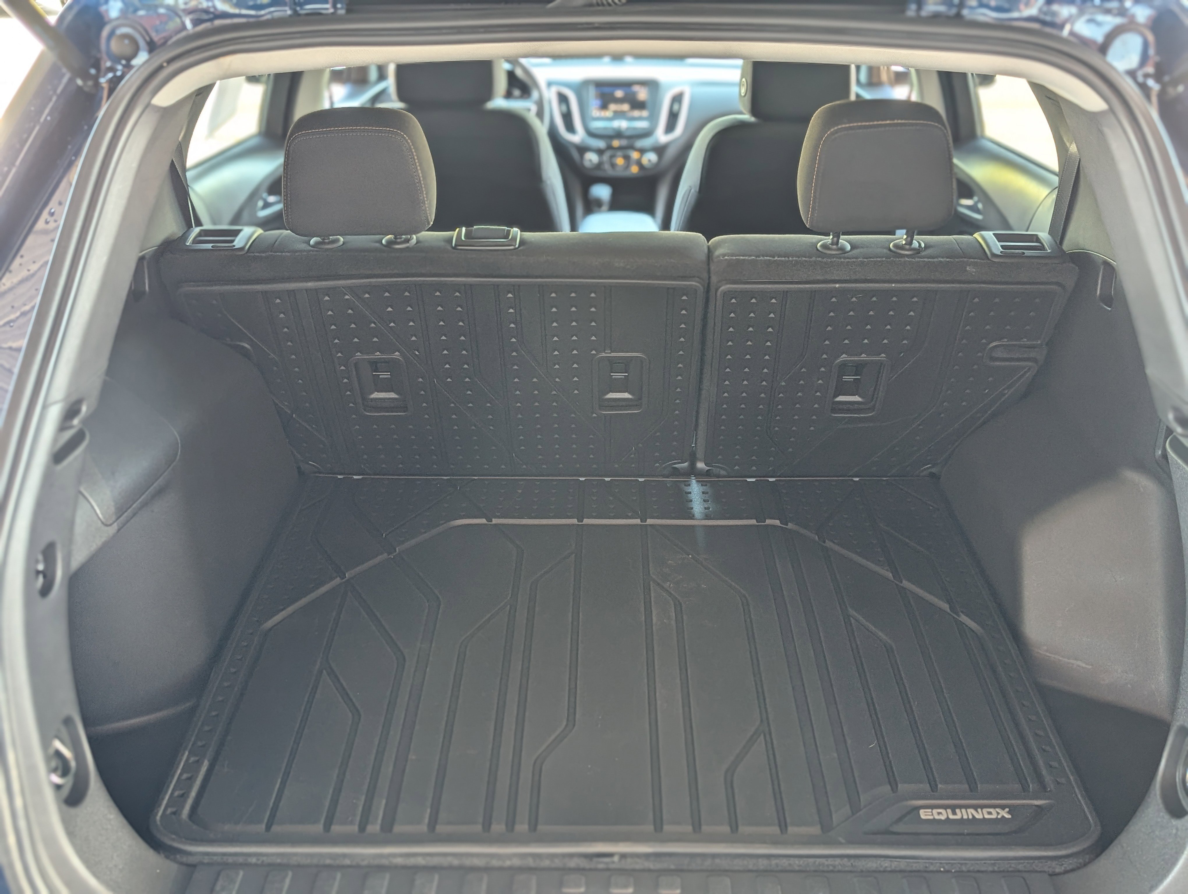 Used 2022 Chevrolet Equinox LT w/ LPO, Floor Liner Package image 33