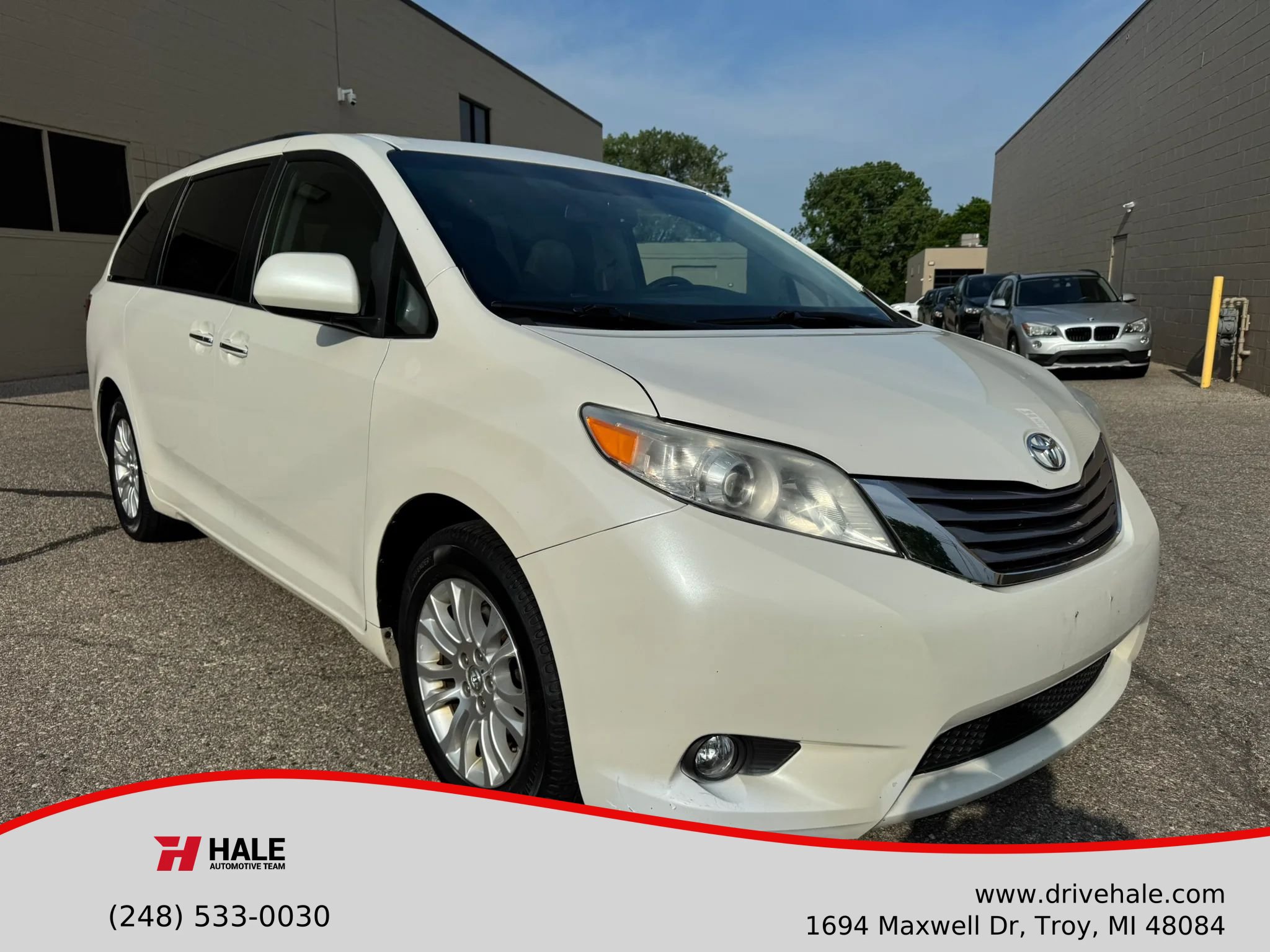Used 2017 Toyota Sienna XLE Premium